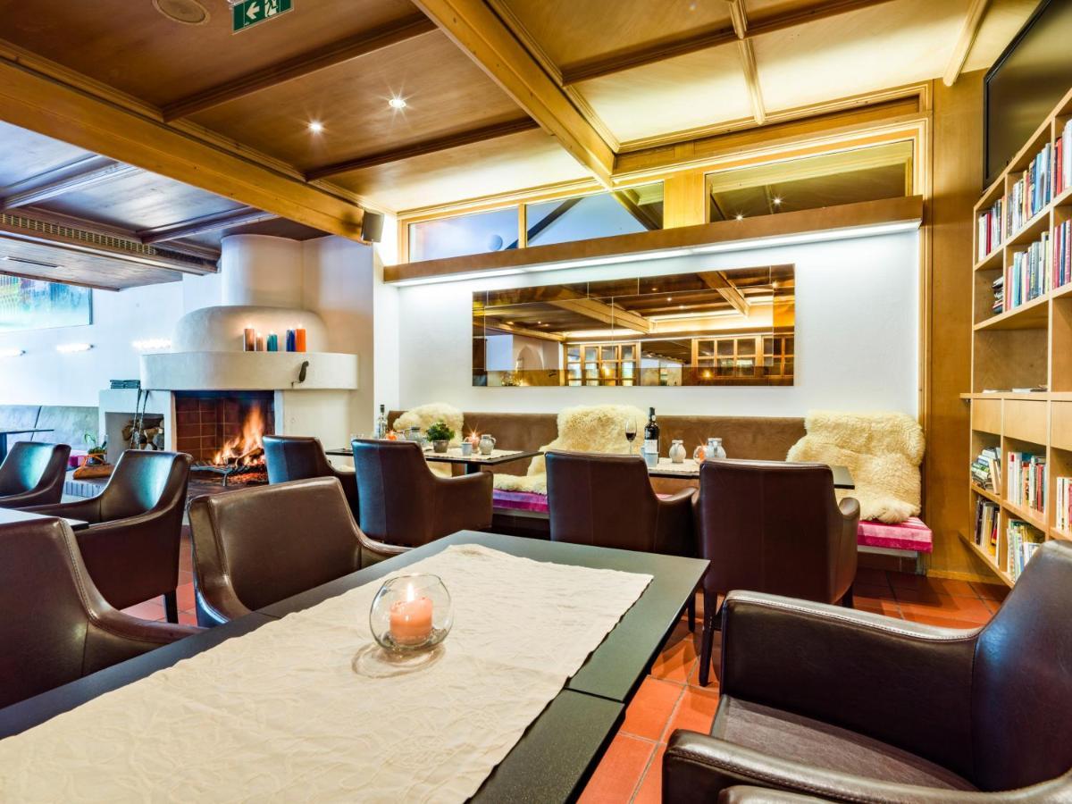 Happy Stubai Hotel Neustift im Stubaital Exterior photo